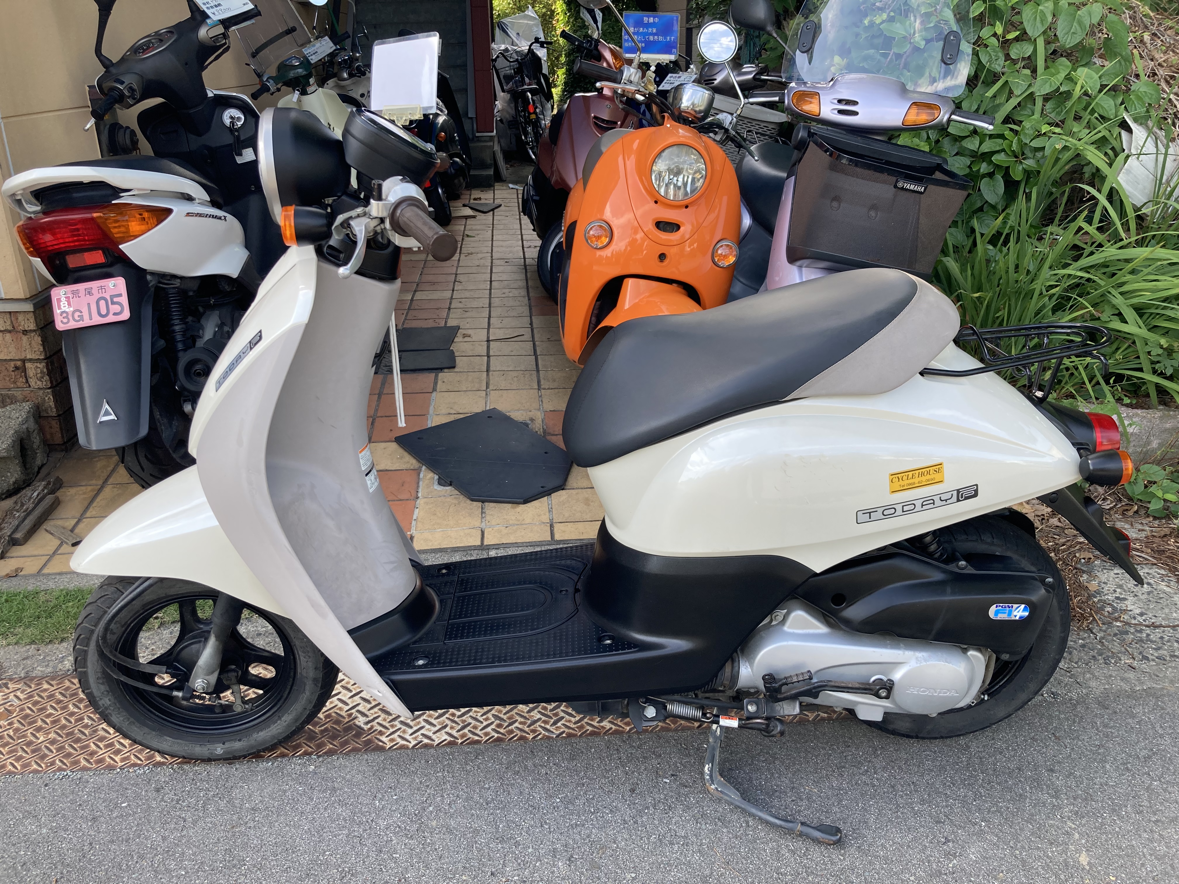 1EBAE541-3CA1-4476-BAC5-E181E7E74846