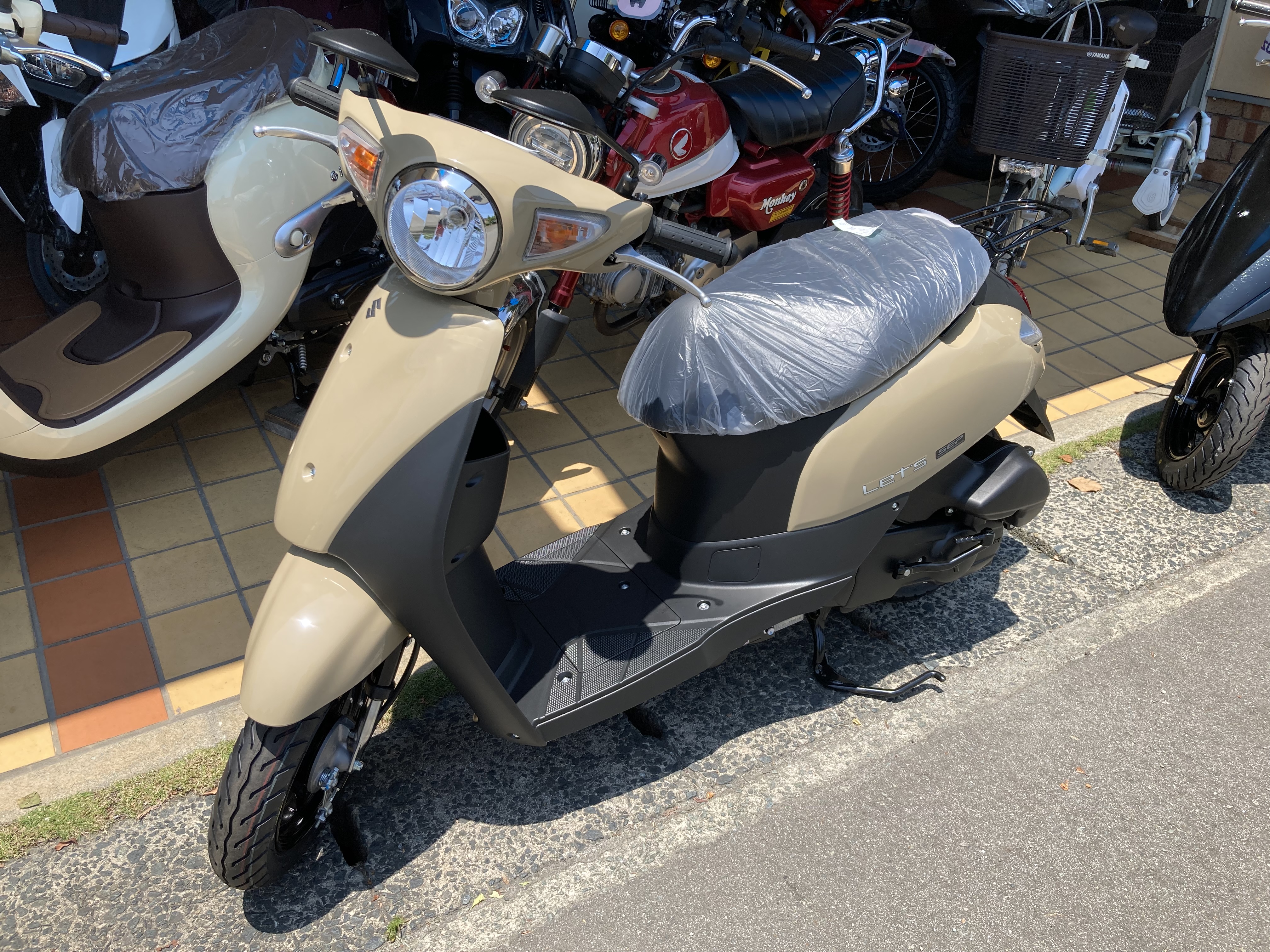 2C4AB663-A6CD-4C38-892A-893A6AD7EC35