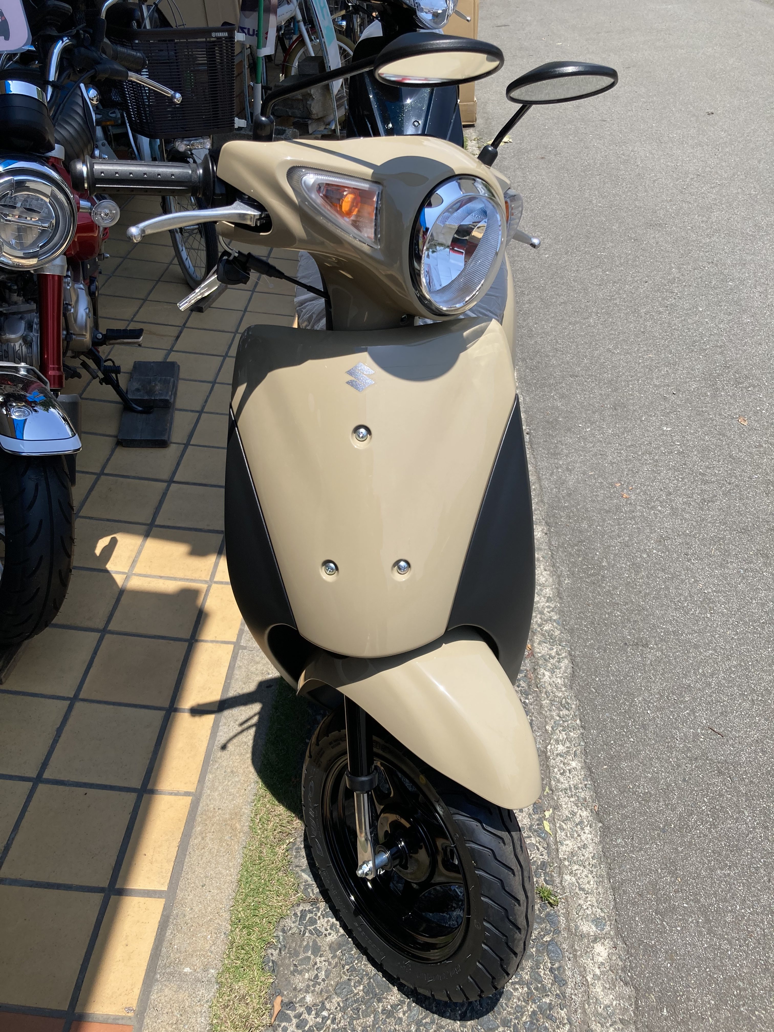 D5F3816C-79DB-468A-A21B-8C70C95E65B1